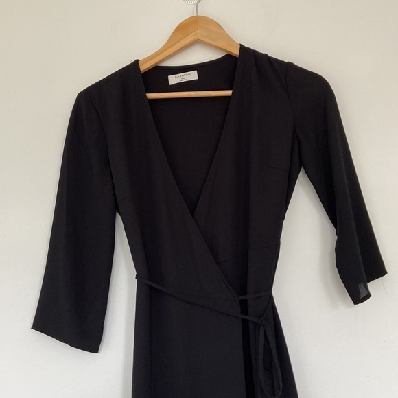 Aritzia Babaton Sz XXS Theo Midi Black Wrap Dress - Picture 3 of 12